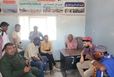 اخبار اليمن الان الحديدة اجتماع الأسماك بالقطابا الخوخة اخبار اليمن الان الحدث اليوم عاجل