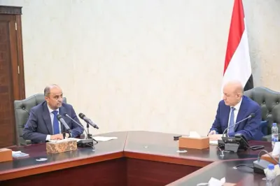 اخبار اليمن الان الرئيس العليمي الخلاص واستعادة الدولة اخبار اليمن الان الحدث اليوم عاجل