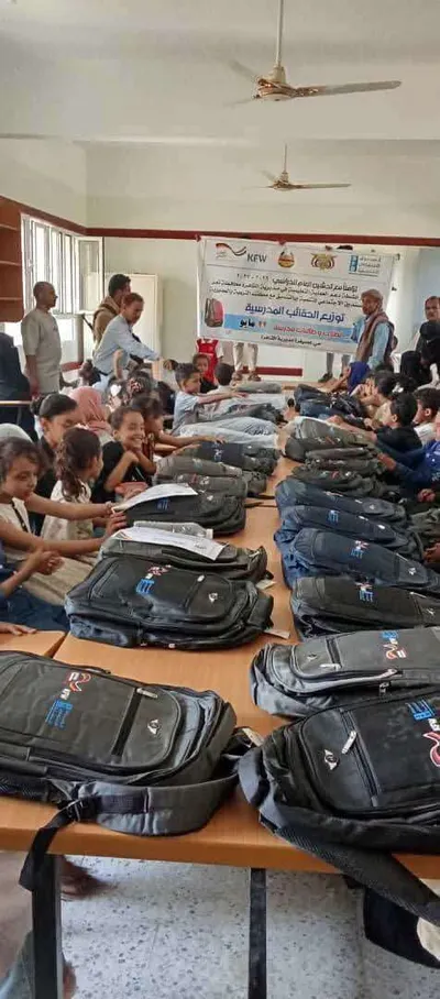 اخبار اليمن الان تدشين الدراسي إقتحام المدرسة طلابها اخبار اليمن الان الحدث اليوم عاجل