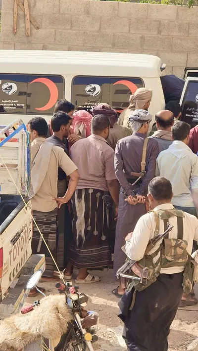 اخبار اليمن الان تشييع مهيب لشهيد دفاع البريكي اخبار اليمن الان الحدث اليوم عاجل