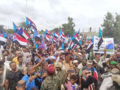 اخبار اليمن الان تتوافد لإحياء مليونية الوفاء والثبات اخبار اليمن الان الحدث اليوم عاجل