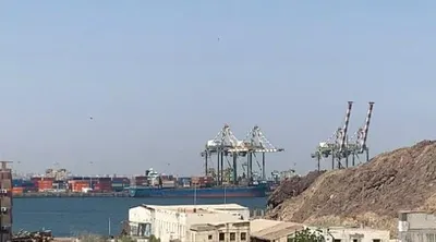 اخبار اليمن الان الحركة التجارية البحرية بالعاصمة المواطنين اخبار اليمن الان الحدث اليوم عاجل