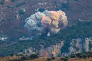 صحيفة الثورة صنعاء اخبار اليمن الان العدو الصهيوني تفجيرات جديدة جنوبي اخبار اليمن الان الحدث اليوم عاجل صحيفة الثورة صنعاء
