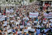 وكالة 2 ديسمبر اخبار اليمن الان الحصار الحوثي المفروض المحافظة الطرقات اخبار اليمن الان الحدث اليوم عاجل وكالة 2 ديسمبر