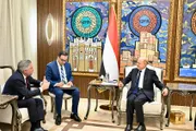 الميثاق نيوز اخبار اليمن الان الرئيس العليمي العقوبات وتهريب للحوثيين اخبار اليمن الان الحدث اليوم عاجل الميثاق نيوز