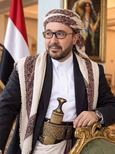 اخبار اليمن الان القاسم بالزي اليمني ويوجه لليمنيين اخبار اليمن الان الحدث اليوم عاجل