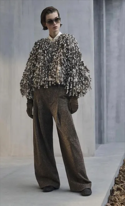 اخبار اليمن الان بأسلوب برونيلو كوتشينيلي الموضة النسائية اخبار اليمن الان الحدث اليوم عاجل