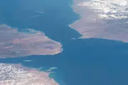 صحيفة المرصد اخبار اليمن الان تلويح وتنفيذ المندب الاستراتيجي واشنطن اخبار اليمن الان الحدث اليوم عاجل صحيفة المرصد