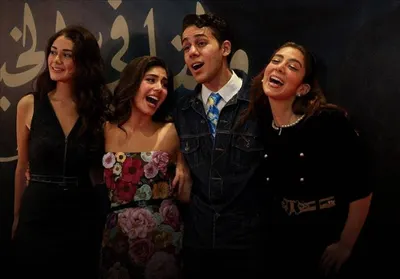 اخبار اليمن الان لحظات عائلية السعدني أبنائه لفيلمه اخبار اليمن الان الحدث اليوم عاجل