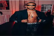 صحيفة المرصد اخبار اليمن الان نصيحة لأسرته لمواجهة الشهرة الجمهور اخبار اليمن الان الحدث اليوم عاجل صحيفة المرصد