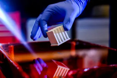 اخبار اليمن الان بلاستيك الفولاذ الحرارة الكهرباء الصناعة اخبار اليمن الان الحدث اليوم عاجل