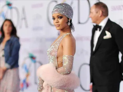 اخبار اليمن الان الفنانة ريهانا للجمهور ولادتها إطلالتها اخبار اليمن الان الحدث اليوم عاجل