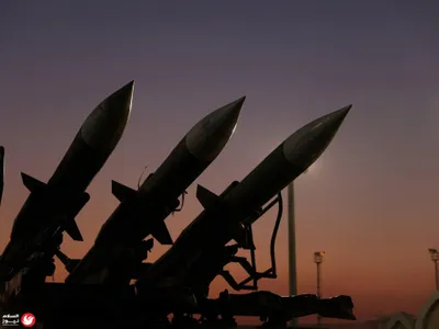 اخبار اليمن الان الإطلالة الوردية اختارت الفستان زفافها اخبار اليمن الان الحدث اليوم عاجل