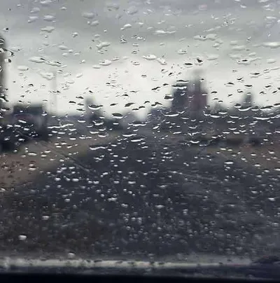 اخبار اليمن الان تستقبل يومها بزخات وأجواء المواطنين اخبار اليمن الان الحدث اليوم عاجل