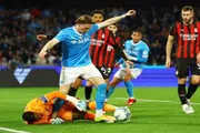 عدن تايم اخبار اليمن الان نابولي قاتلا ميلان الدوري الإيطالي اخبار اليمن الان الحدث اليوم عاجل عدن تايم