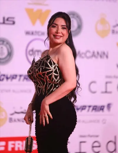 اخبار اليمن الان السينما النجمات القاهرة السينمائي والجمال اخبار اليمن الان الحدث اليوم عاجل