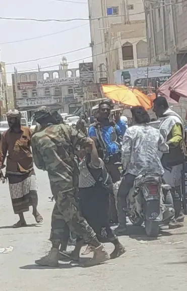 اخبار اليمن الان مواطنون يتهمون بارتكاب عنصرية الشماليين اخبار اليمن الان الحدث اليوم عاجل