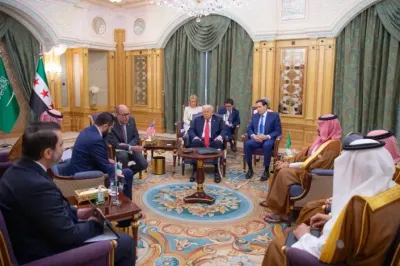 اخبار اليمن الان للرئيس السوري الشرع لقائه العقوبات اخبار اليمن الان الحدث اليوم عاجل