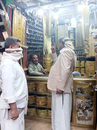 اخبار اليمن الان الفريق السامعي القديمة للاطلاع المواطنين اخبار اليمن الان الحدث اليوم عاجل