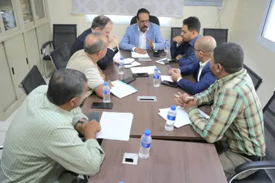 اخبار اليمن الان وunops يناقشان احتياجات واستلام الخمسين اخبار اليمن الان الحدث اليوم عاجل