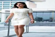 صحيفة المرصد اخبار اليمن الان أناقة متألقة العزيز الأضواء بفستان اخبار اليمن الان الحدث اليوم عاجل صحيفة المرصد