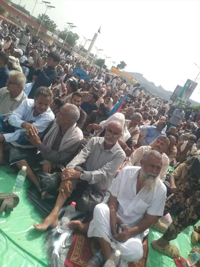 اخبار اليمن الان اللجان المجتمعية مديرية تتواصل اعتصامها اخبار اليمن الان الحدث اليوم عاجل