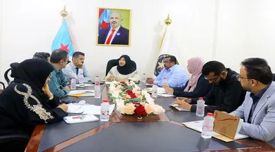 اخبار اليمن الان والأعمال الإنسانية بالإنتقالي اجتماعها المحامية اخبار اليمن الان الحدث اليوم عاجل