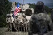 عرب تايم اخبار اليمن الان الجيش الأمريكي النار تجارية ويعطلها اخبار اليمن الان الحدث اليوم عاجل عرب تايم