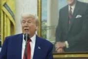 صحيفة الثورة صنعاء اخبار اليمن الان ترامب الإفراج أسرى آخرين قريبا اخبار اليمن الان الحدث اليوم عاجل صحيفة الثورة صنعاء