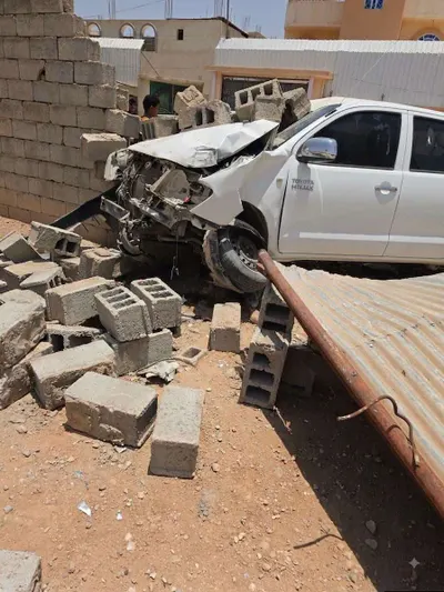 اخبار اليمن الان استمارة السيارة ينتهي بحادث ونجاة اخبار اليمن الان الحدث اليوم عاجل