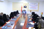 تنظيم دورة تدريبية لتأهيل كوادر نسائية بمكتب الصناعة...