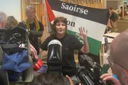 صحيفة الثورة صنعاء اخبار اليمن الان الدولية فلسطيني يتعرضون للتعذيب الإسرائيلية اخبار اليمن الان الحدث اليوم عاجل صحيفة الثورة صنعاء
