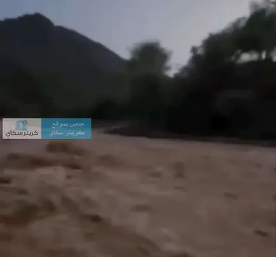 اخبار اليمن الان سيول جارفة طريقا رئيسية لساعات اخبار اليمن الان الحدث اليوم عاجل