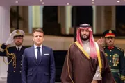 أحداث العالم اخبار اليمن الان والرئيس يناقشان الدبلوماسية استقرار المنطقة اخبار اليمن الان الحدث اليوم عاجل أحداث العالم