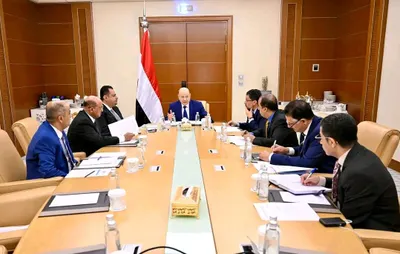 اخبار اليمن الان توجيه للرئيس العليمي الموظفين تفاصيل اخبار اليمن الان الحدث اليوم عاجل