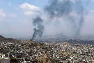 اخبار اليمن الان يقتحمون منازل مواطنين ويشنون اعتقالات اخبار اليمن الان الحدث اليوم عاجل