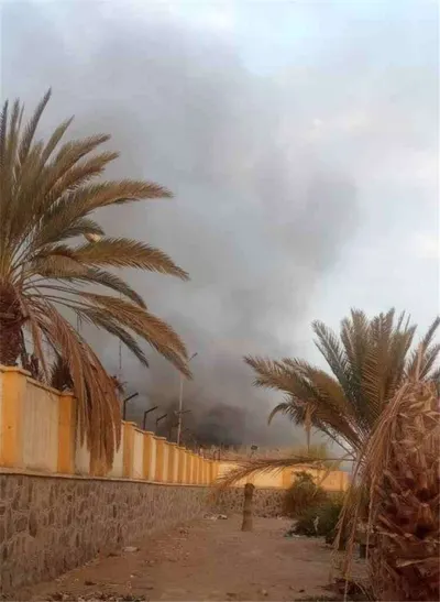 اخبار اليمن الان حريق يلتهم أجزاء مصنع كريم اخبار اليمن الان الحدث اليوم عاجل