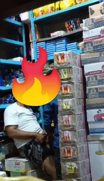 اخبار اليمن الان فضيحة مدوية اربعيني يقوم بقالة اخبار اليمن الان الحدث اليوم عاجل