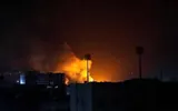 عدن تايم اخبار اليمن الان الطيران الأمريكي مخازن أسلحة حوثية اخبار اليمن الان الحدث اليوم عاجل عدن تايم