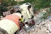 صدى الساحل اخبار اليمن الان خلاطة خرسانية إصابات وأضرارا مادية اخبار اليمن الان الحدث اليوم عاجل صدى الساحل