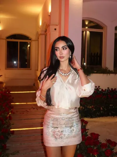 اخبار اليمن الان ألوان أنثوية إطلالة الغندور الأكثر اخبار اليمن الان الحدث اليوم عاجل