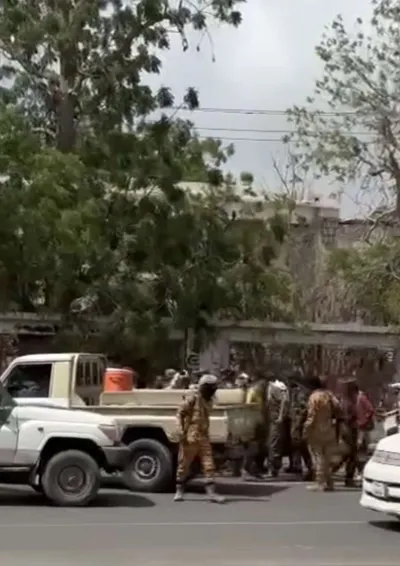 اخبار اليمن الان تفاصيل جديدة لمقتل زنجبار تظاهرة اخبار اليمن الان الحدث اليوم عاجل