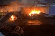 صحيفة الثورة صنعاء اخبار اليمن الان العدوان الأمريكي يستهدف رصيف إيران اخبار اليمن الان الحدث اليوم عاجل صحيفة الثورة صنعاء