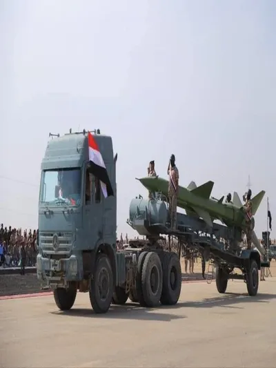 اخبار اليمن الان عسكري ومهيب احتفالا بثورة فيديو اخبار اليمن الان الحدث اليوم عاجل