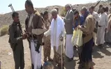 صحيفة الثورة صنعاء اخبار اليمن الان عيدية للمرابطين الحديدة بمناسبة الفطر اخبار اليمن الان الحدث اليوم عاجل صحيفة الثورة صنعاء