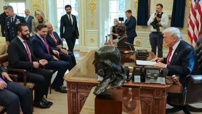 اخبار اليمن الان لقائه الشرع الرئيس الأمريكي لإنجاح اخبار اليمن الان الحدث اليوم عاجل