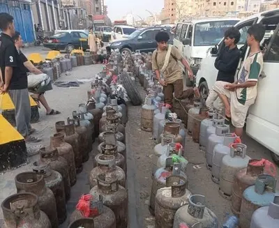 اخبار اليمن الان طوابير الغاز المنزلي كابوس المواطنين اخبار اليمن الان الحدث اليوم عاجل