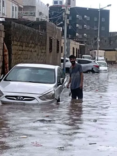 اخبار اليمن الان بالصور اعلان حي بعدن منكوب اخبار اليمن الان الحدث اليوم عاجل
