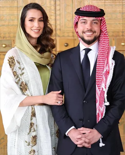 اخبار اليمن الان اللقطات والذكريات الأمير والأميرة الساحرة اخبار اليمن الان الحدث اليوم عاجل