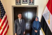 وزيرة الدولة تبحث مع السفير الأمريكي سبل تعزيز...